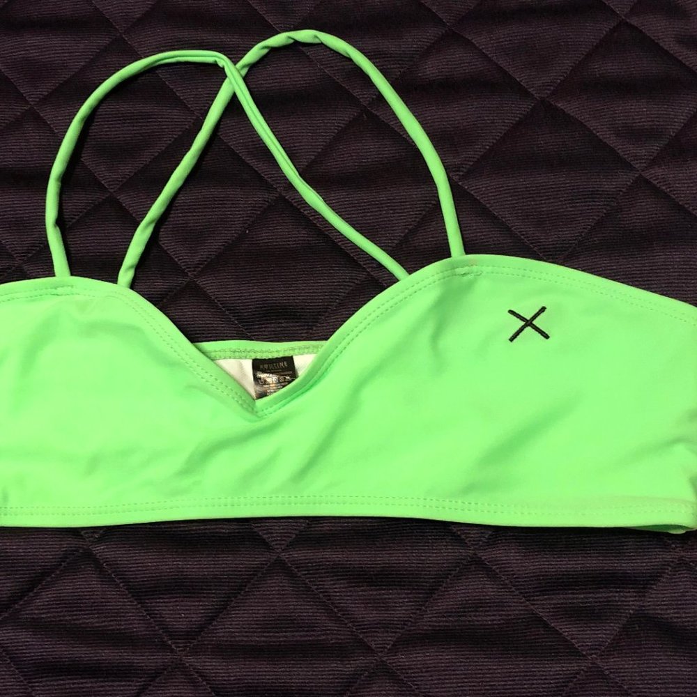 Boutine LA X-Fit Top Lime Green LARGE